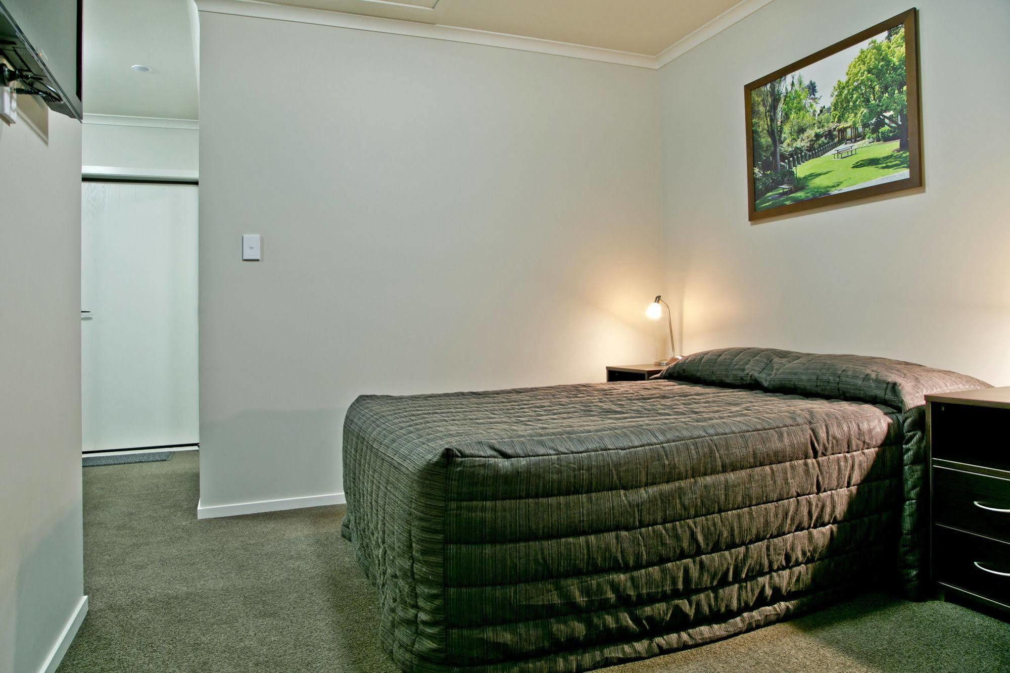 Brooklyn Motor Lodge Хамилтън Екстериор снимка